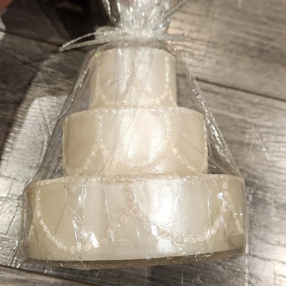 Crate&Barrel Cream Tiered Candle